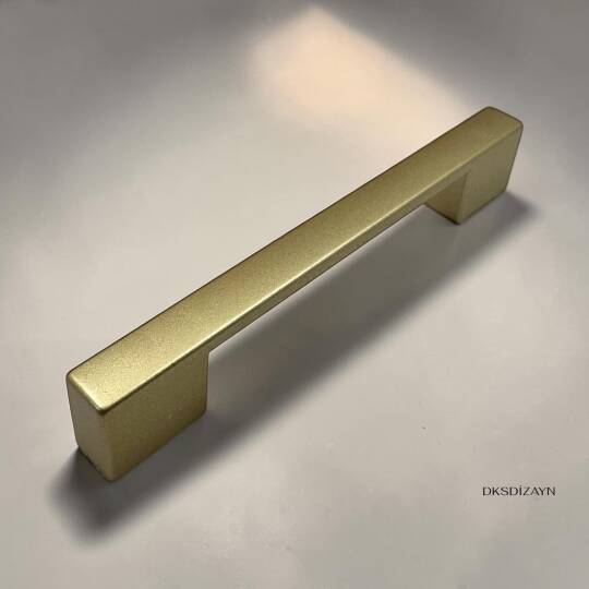 5 ADET Nergis Mat Altın Dolap Kulpu – 4 Delikli Çift Ölçülü Metal Mobilya Kulpu (96–128/160–192/224–256 mm) (96-128mm)