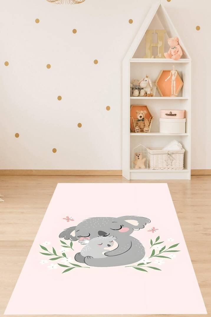 Pelangi Koala ve Yavru Koala Hayvan Desenli Yıkanabilir Kaymaz Taban Leke Tutmaz Çocuk Odası Halısı, Pembe-Gri 100 x 400, 9076420233100400 - 1